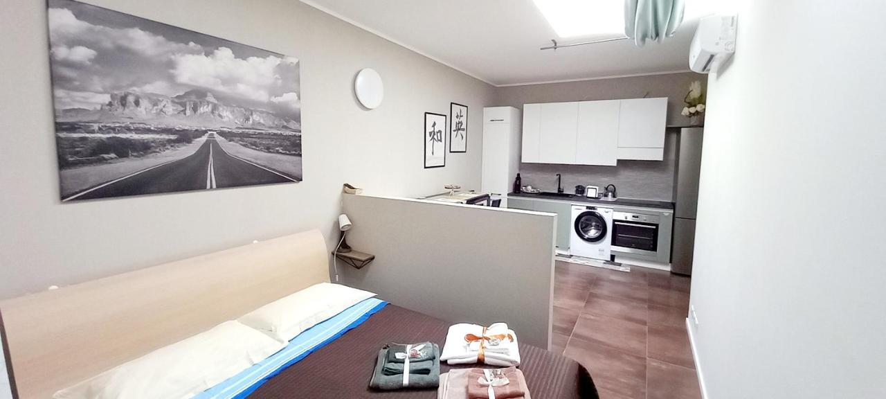Sky Loft Nuovissimo Vicinanze Metro Leilighet Torino Eksteriør bilde